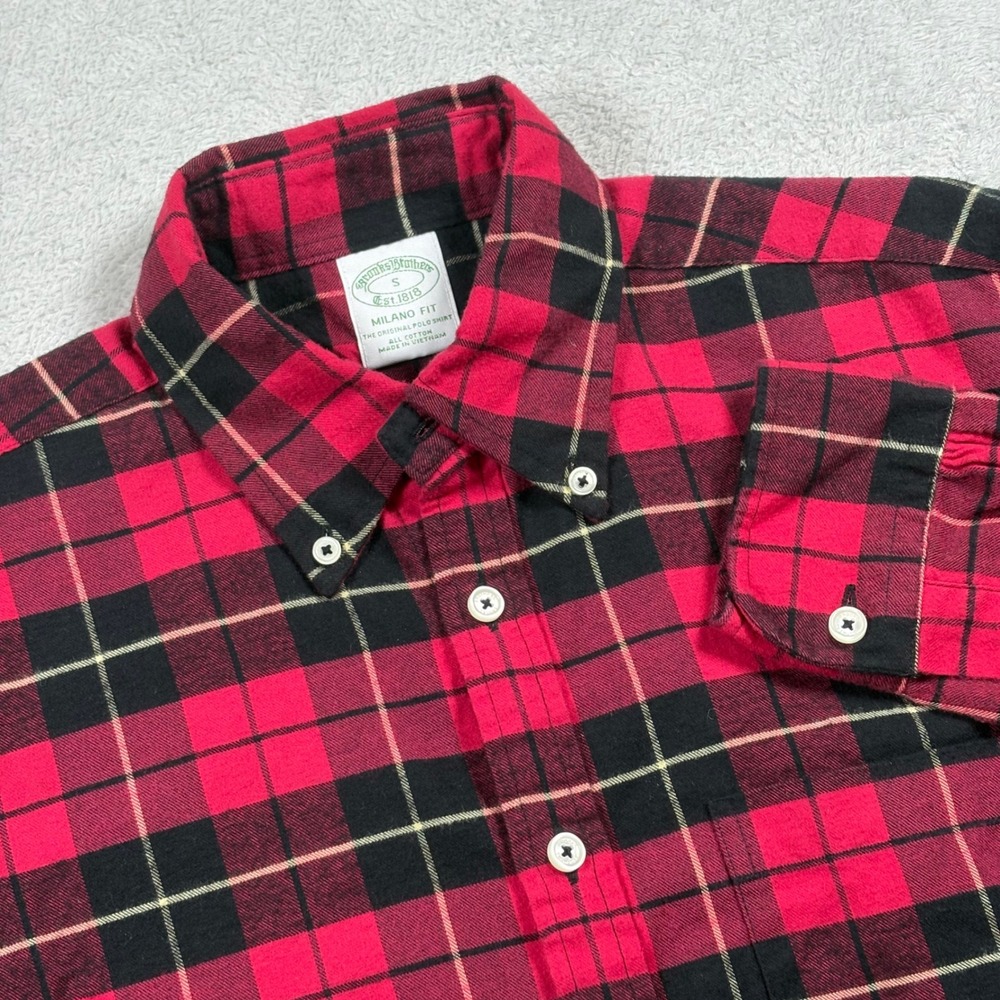 Brooks Brothers Milano Fit Red Black Plaid Flannel Button Down Shirt Mens Small